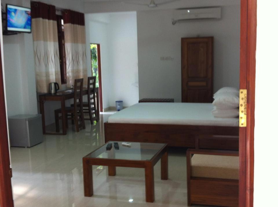 Gem Field Rest Bed & Breakfast Ratnapura Exterior photo